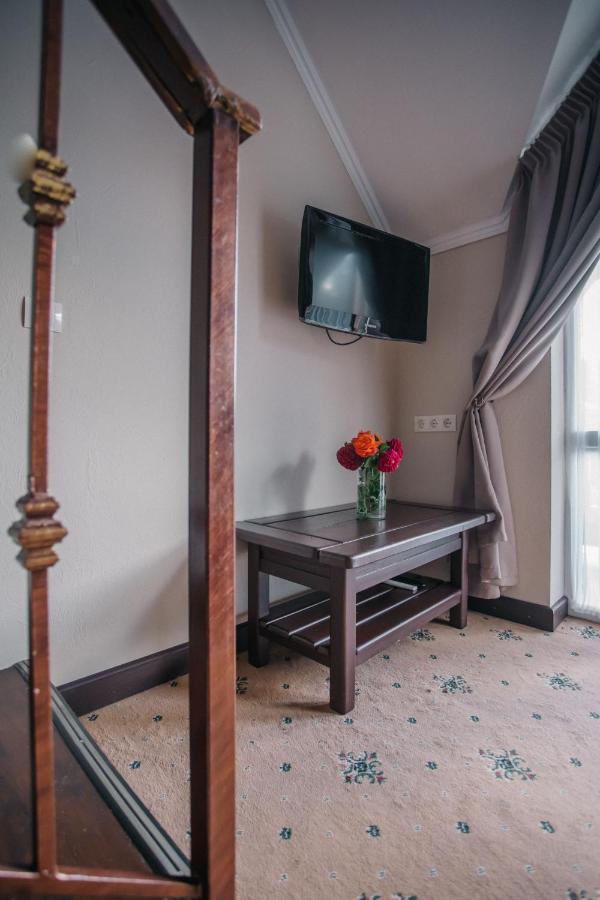 Rubel Aparthotel&Spa Yaremtche Extérieur photo